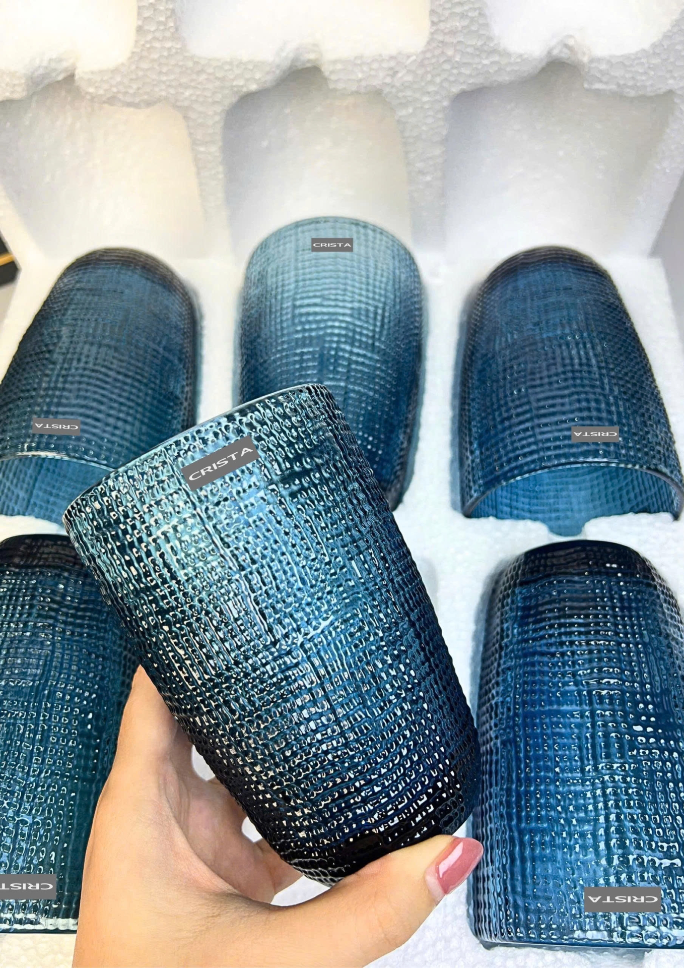 BỘ CỐC THỦY TINH 8 MÀU VÂN LƯỚI DẬP NỔI SẮC MÀU 420ML